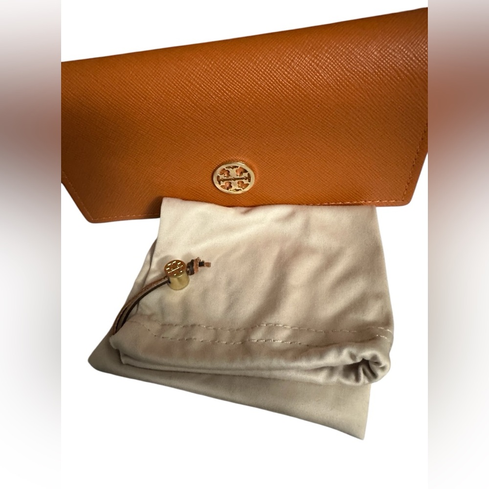 Tory Burch Orange Sunglass Case Soft Suede Feel Interior Magnetic Closure